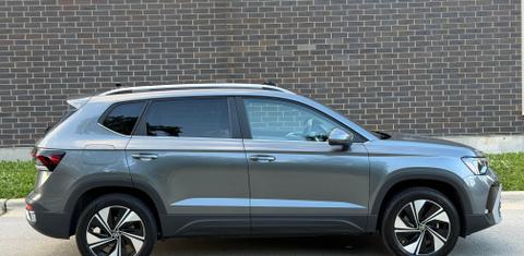 Volkswagen Taos 2025