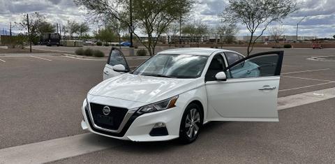 Nissan Altima 2020