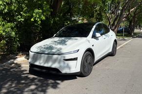 Tesla Model Y 2026 in Miami