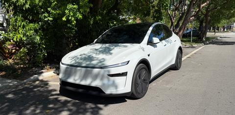 Tesla Model Y 2026