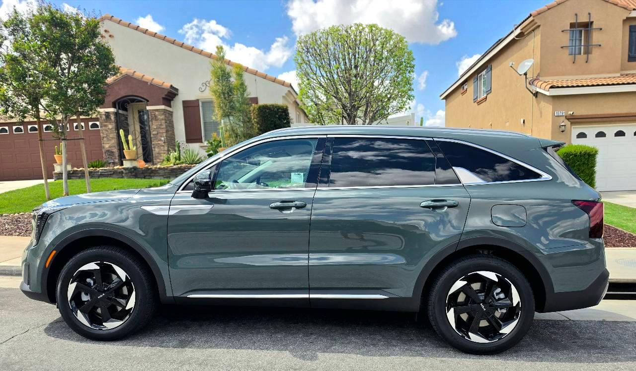 Kia Sorento Hybrid 2026 in Moreno Valley, CA