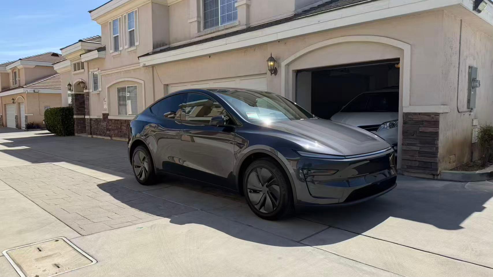 Tesla Model Y 2026 in El Monte, CA