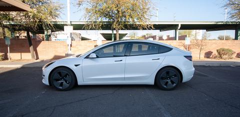 Tesla Model 3 2022