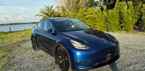 Tesla Model Y 2021