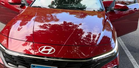 Hyundai Elantra 2024