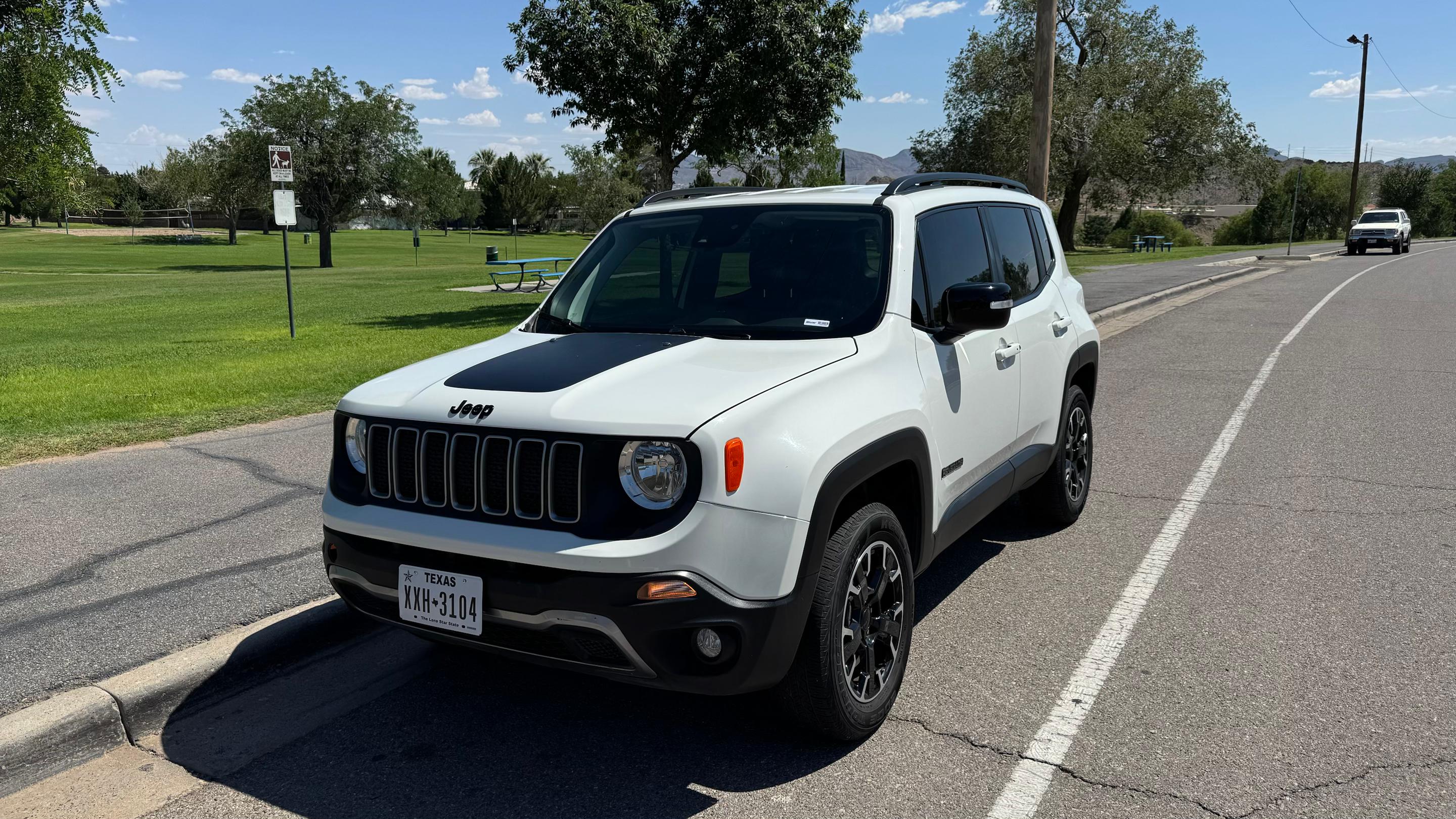 Jeep Renegade 2023 in El Paso, TX