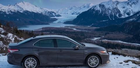 Toyota Camry Hybrid 2019