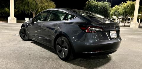 Tesla Model 3 2022