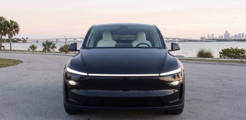 Tesla Model Y 2026