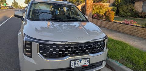 Kia CARNIVAL 2025