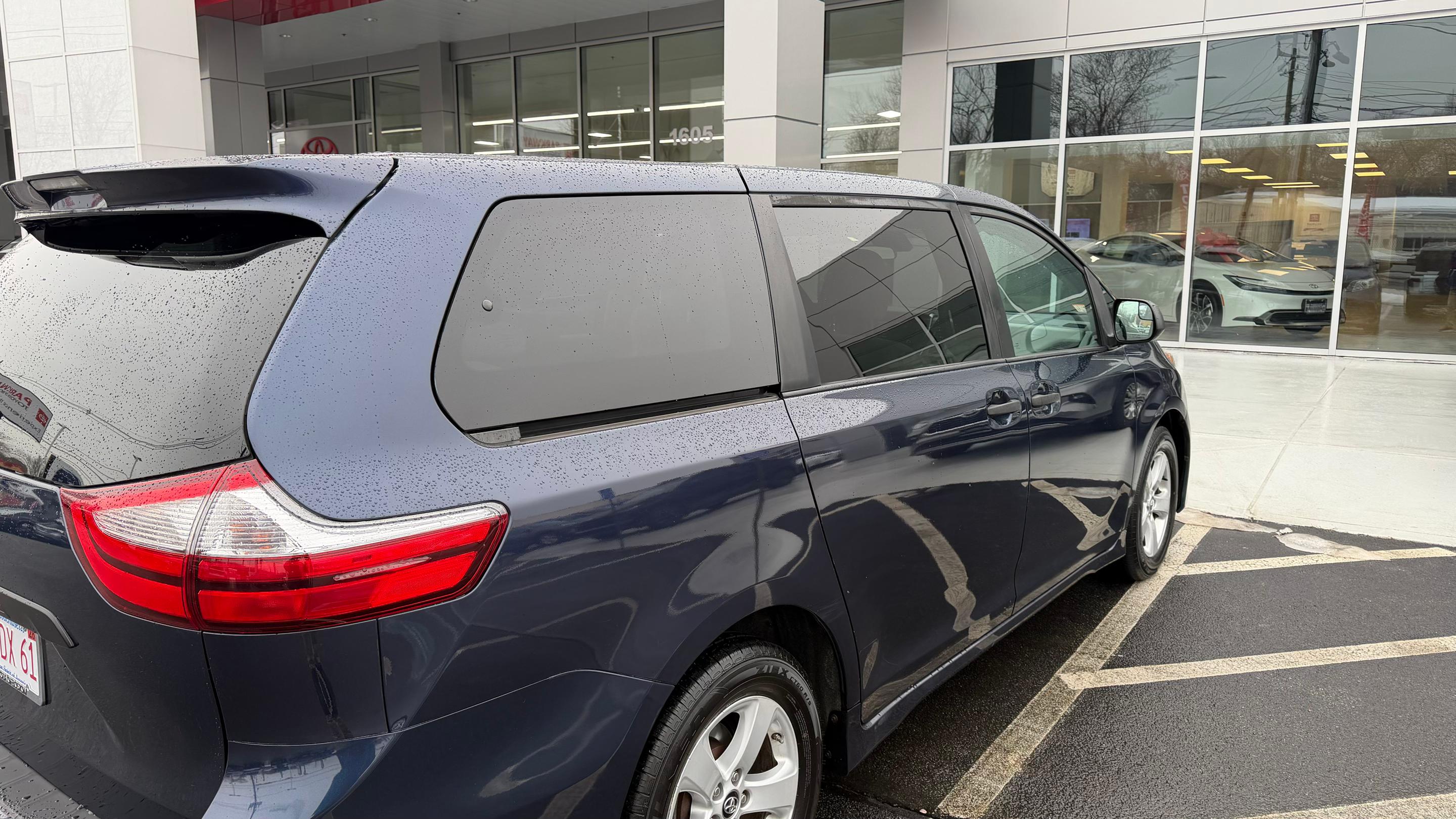 Toyota Sienna 2018 in Quincy, MA