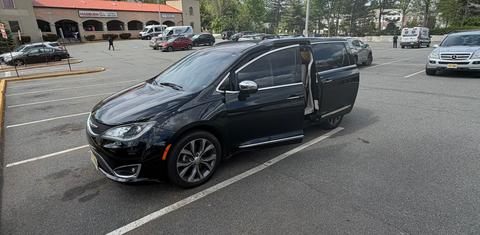 Chrysler Pacifica 2017