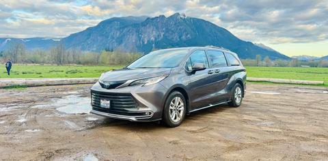 Toyota Sienna 2024