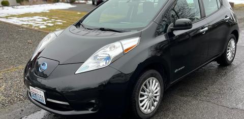 Nissan LEAF 2013