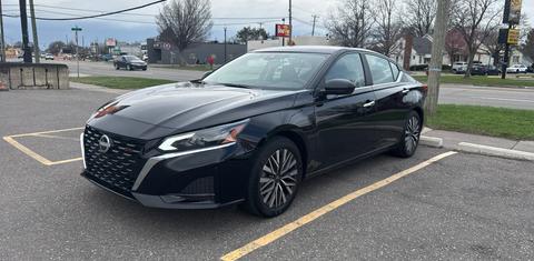 Nissan Altima 2025