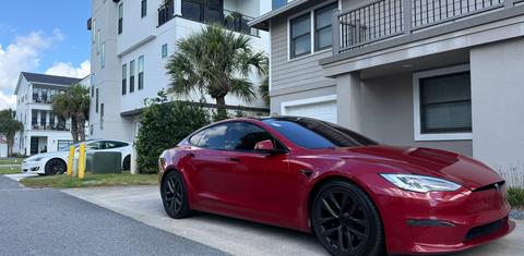 Tesla Model S 2021