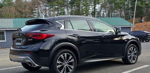 INFINITI QX30 2017