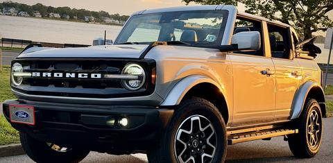 Ford Bronco 2024