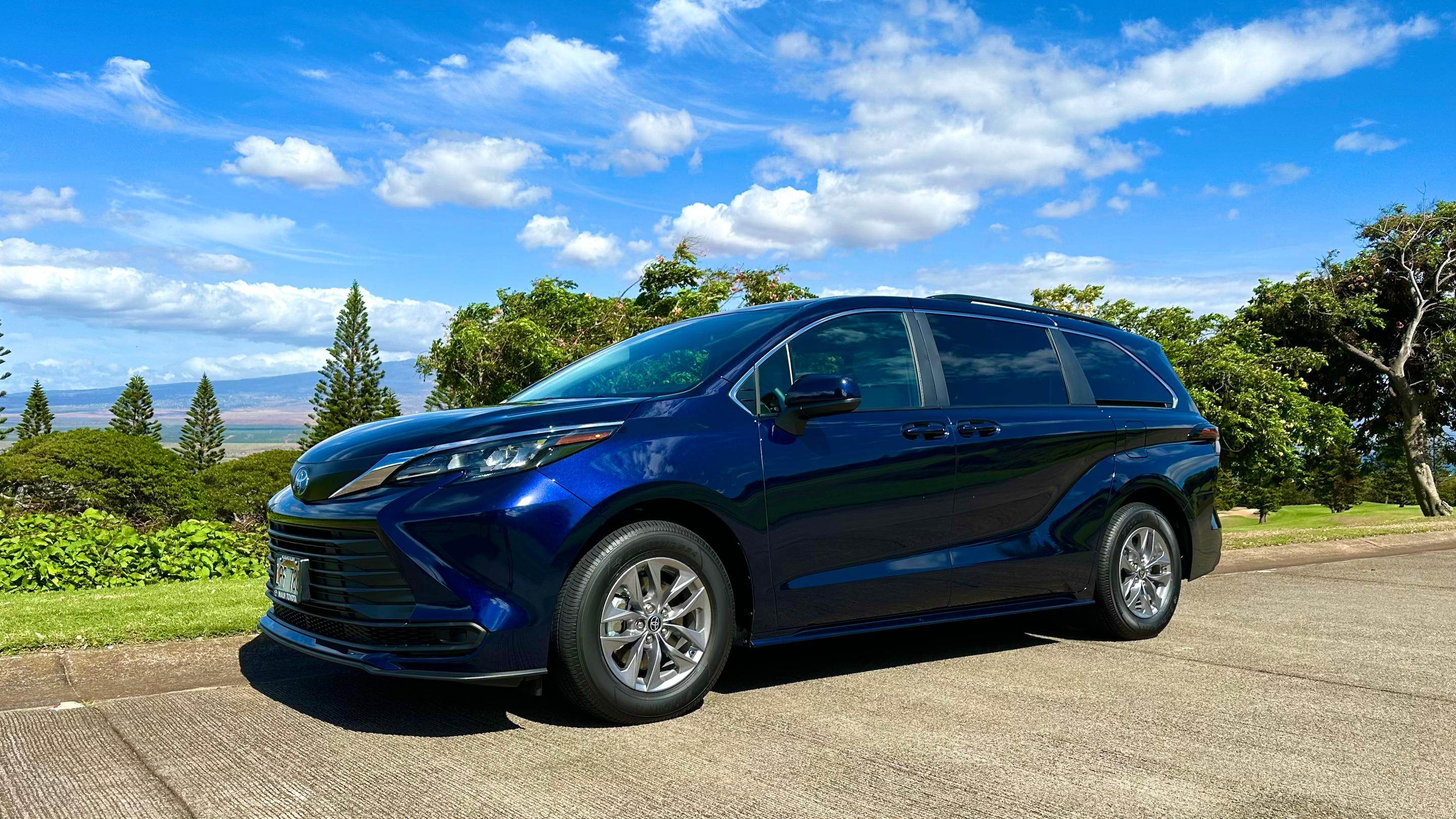 Toyota Sienna 2025 in Wailuku, HI