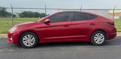 Hyundai Elantra 2020