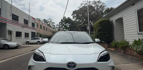 Toyota YARIS CROSS 2025