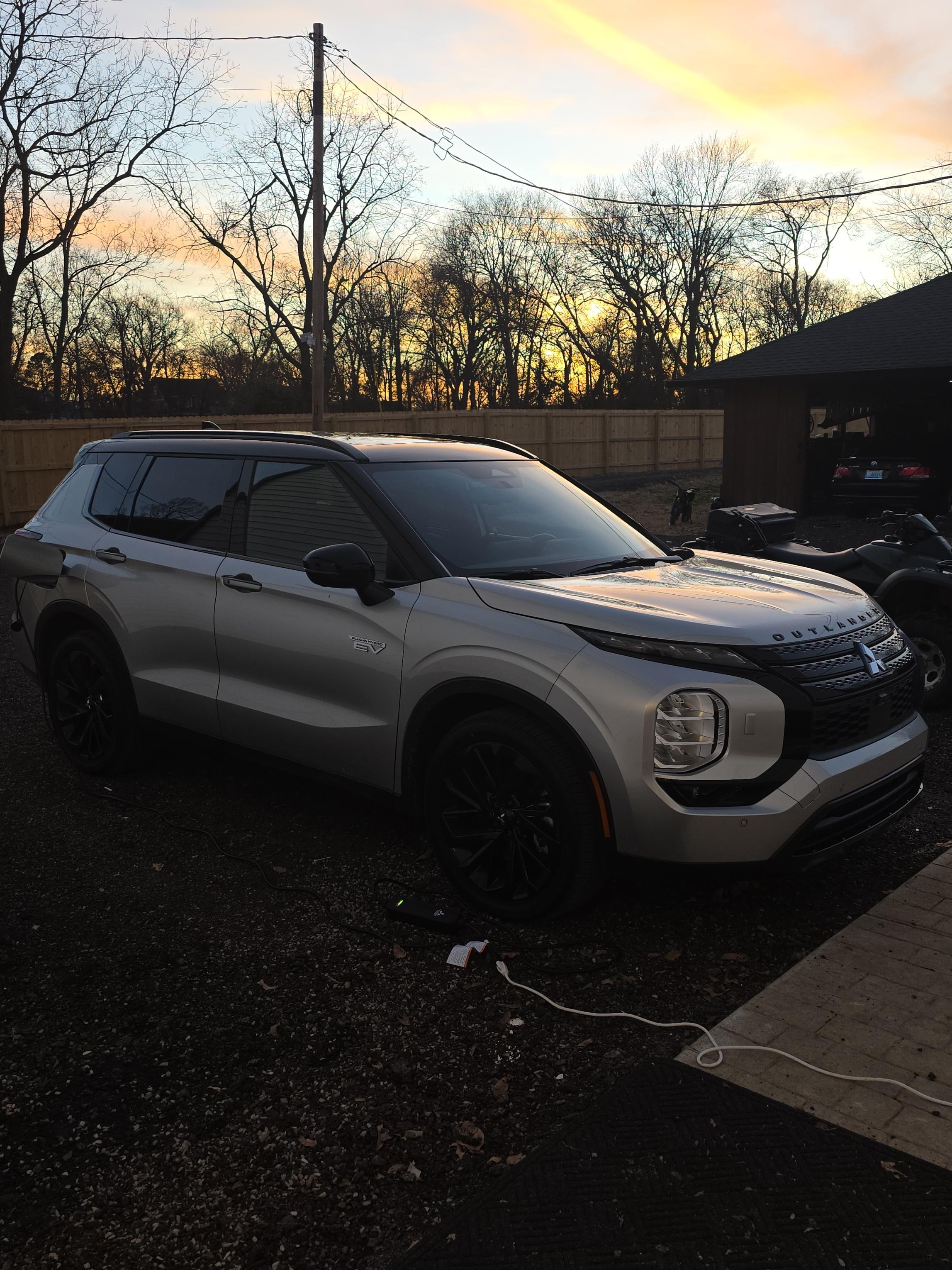 Mitsubishi Outlander Plug-In Hybrid 2025 in Hopkinsville, KY