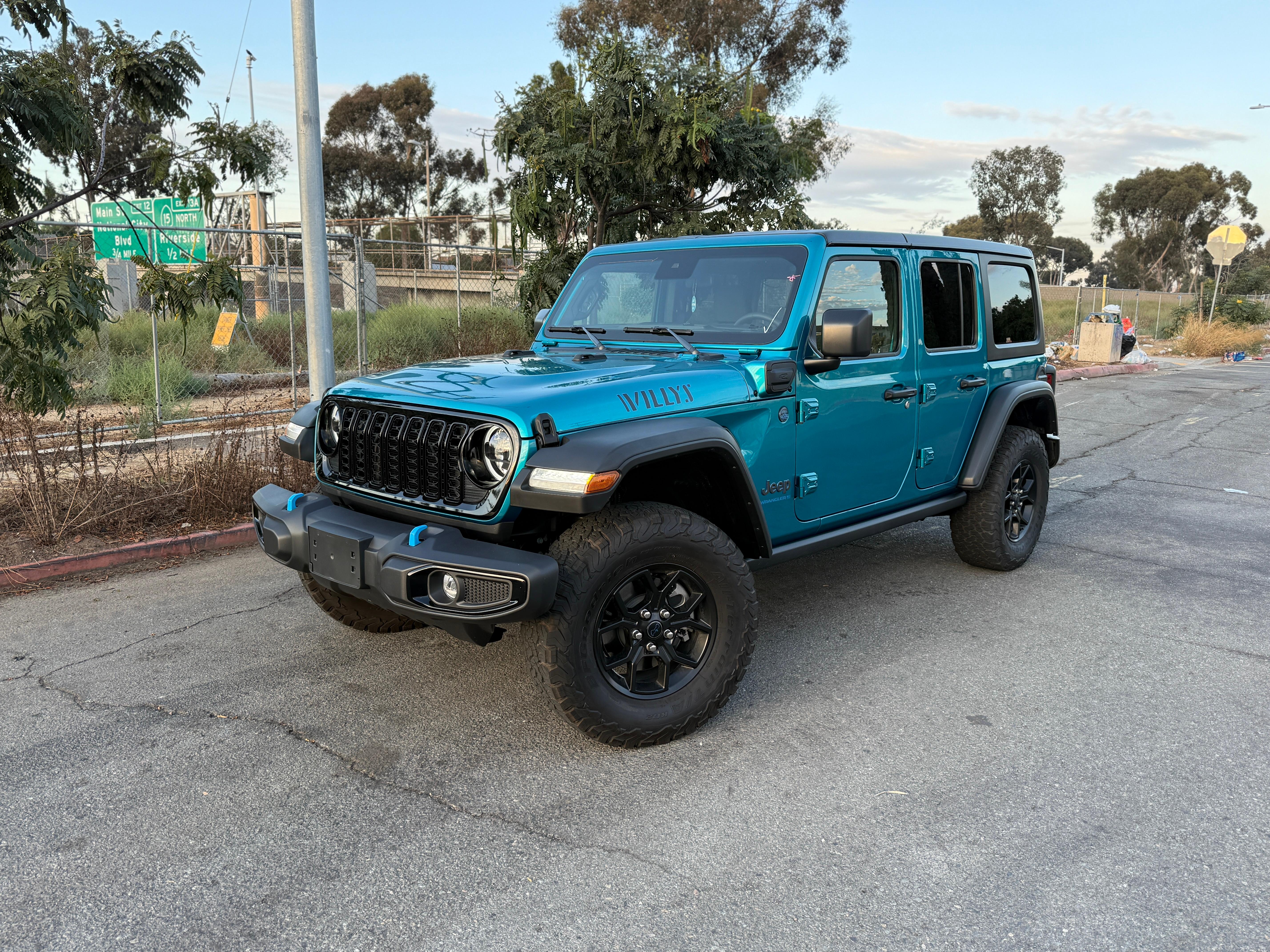 Jeep Wrangler 4xe 2024 in 
