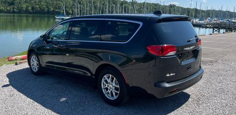 Chrysler Voyager 2024