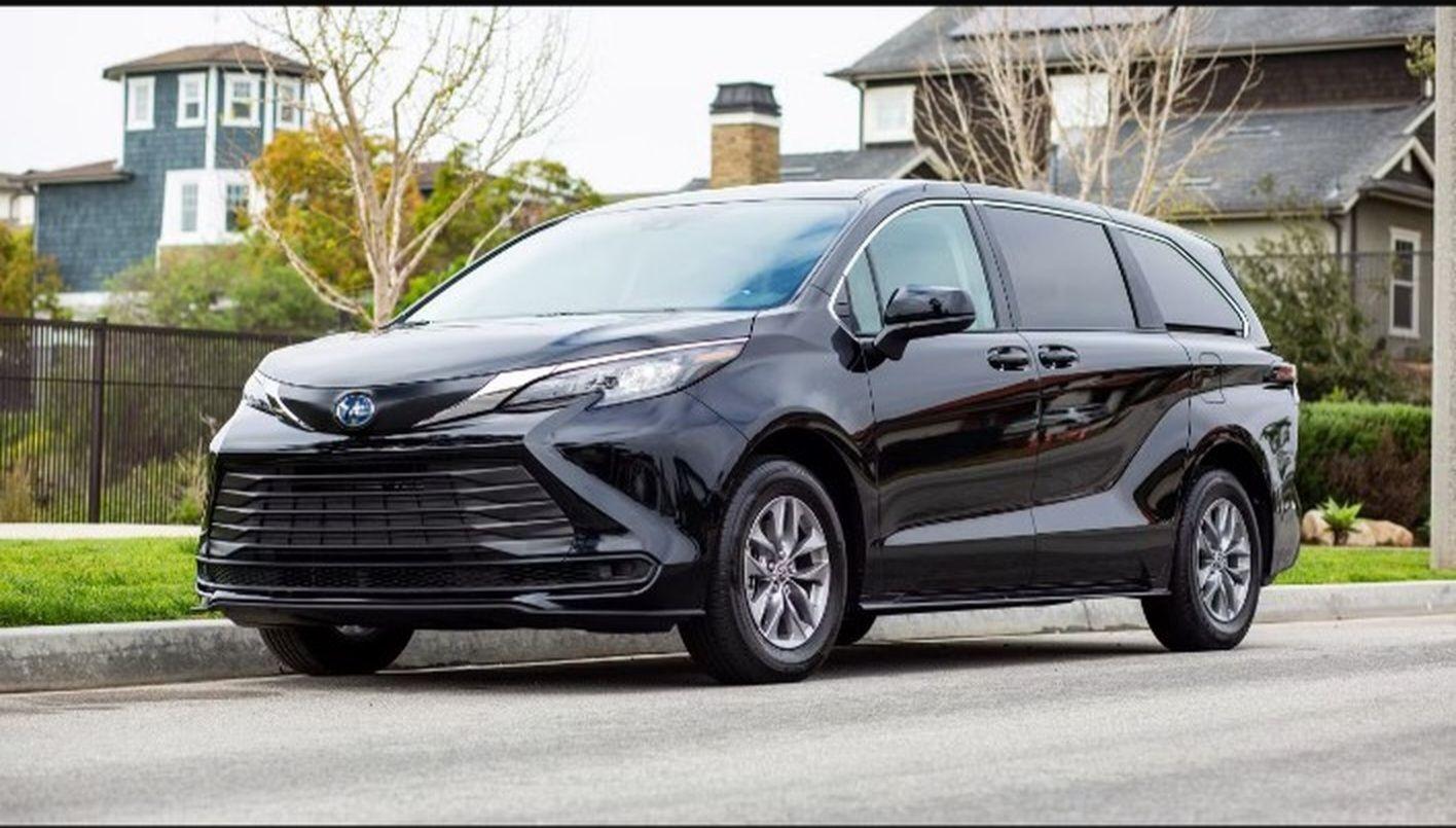 Toyota Sienna 2022 in Spokane, WA