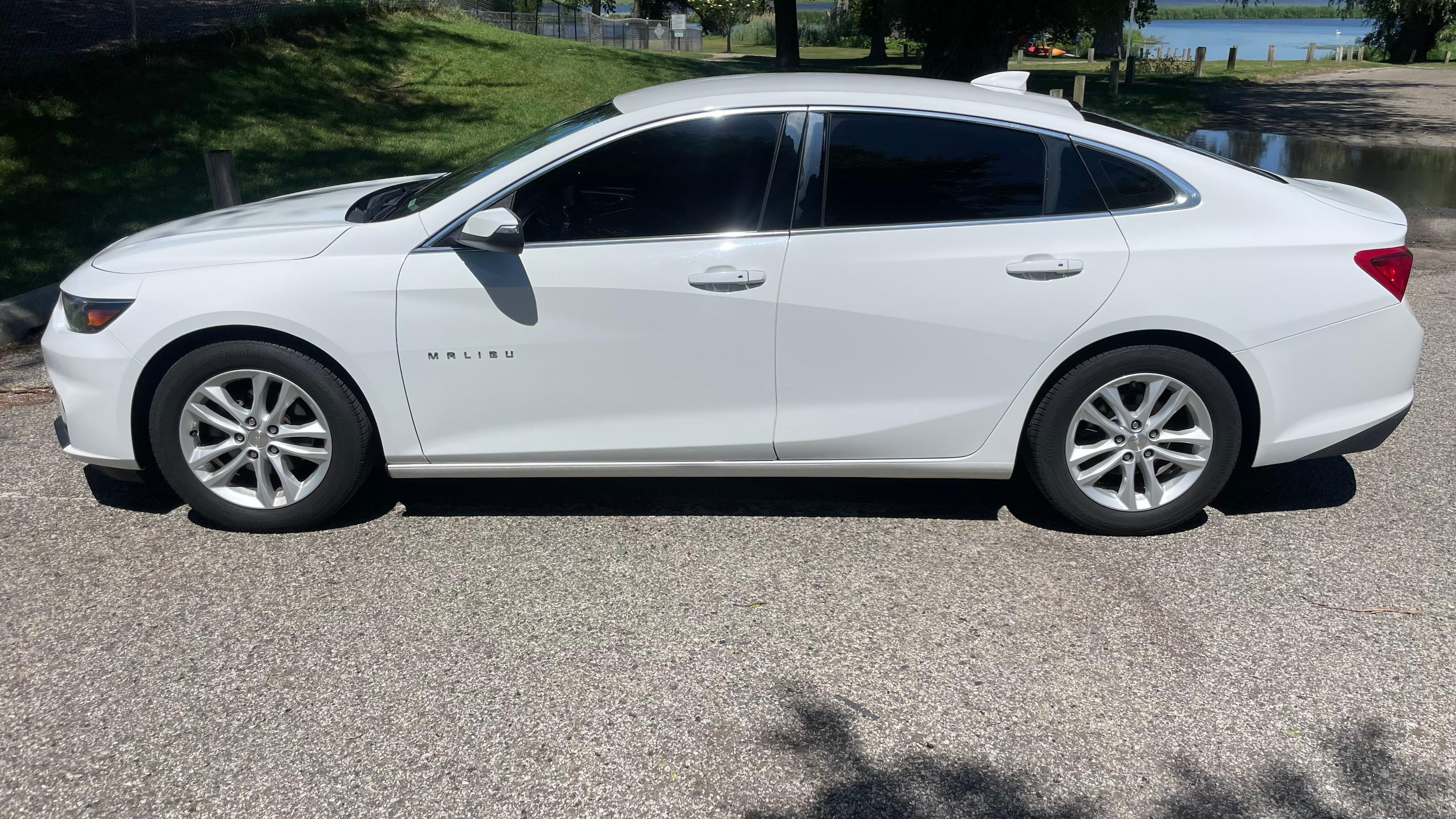 Chevrolet Malibu 2017 in Grand Haven, MI