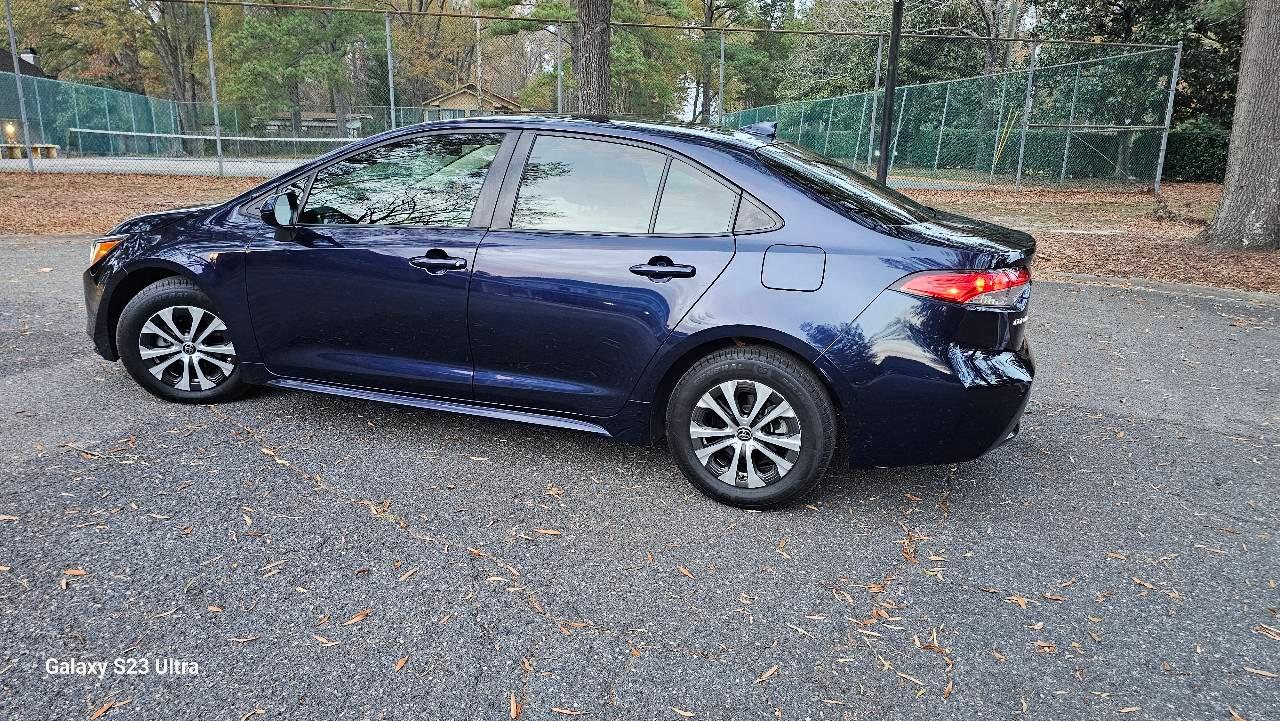 Toyota Corolla Hybrid 2022 in Chapel Hill, NC