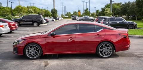 Nissan Altima 2024