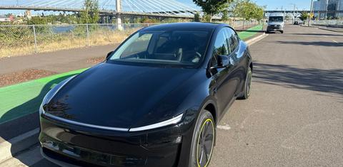 Tesla Model Y 2026