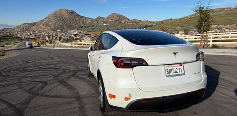 Tesla Model Y 2020