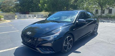Hyundai Elantra 2023