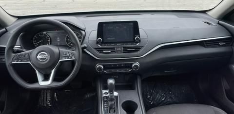 Nissan Altima 2020