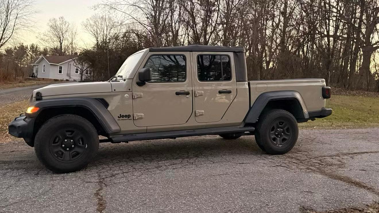 Jeep Gladiator 2020 in Hendersonville, NC