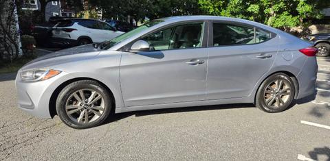 Hyundai Elantra 2017
