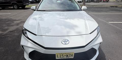 Toyota Camry Hybrid 2025