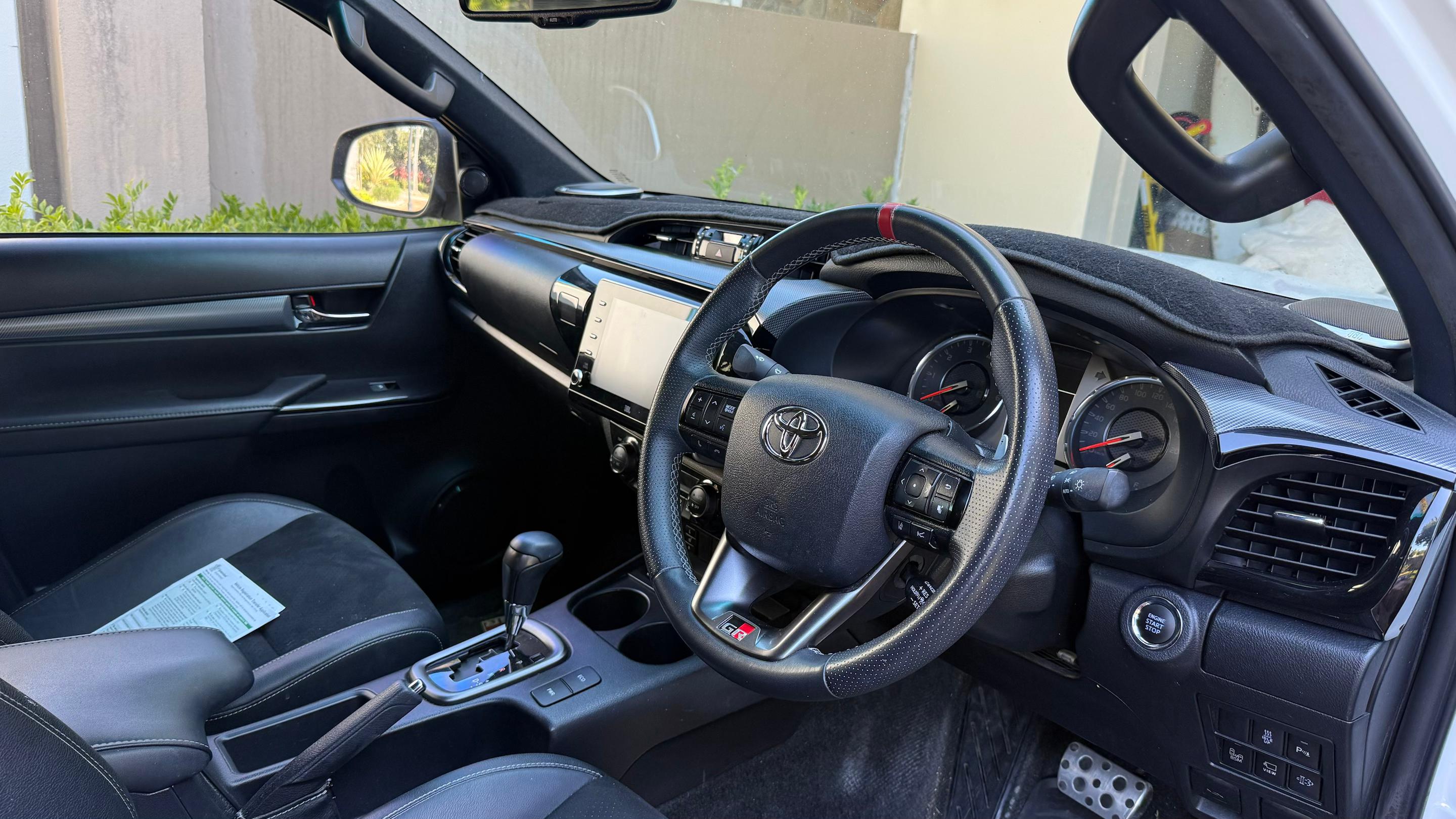 Toyota HILUX 2024 in Eagleby