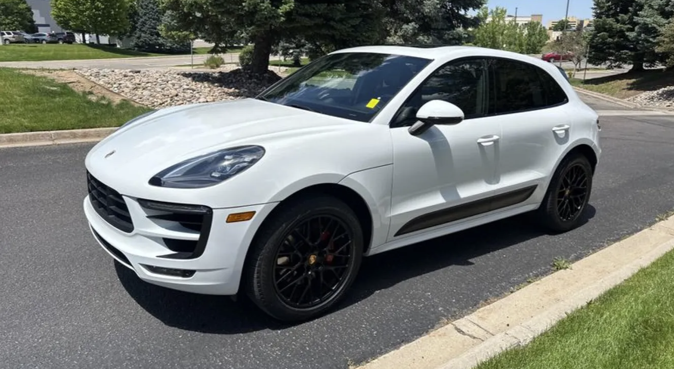 Porsche Macan 2018 in Delray Beach, FL