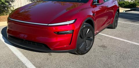 Tesla Model Y 2026