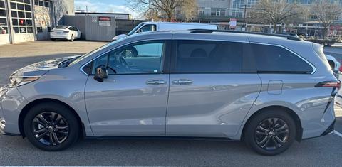 Toyota Sienna 2024