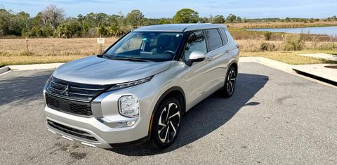 Mitsubishi Outlander 2023