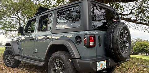 Jeep Wrangler 2025