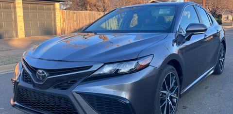 Toyota Camry 2022
