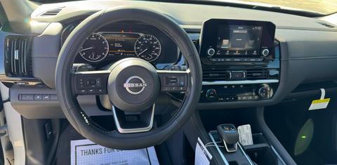 Nissan Pathfinder 2025