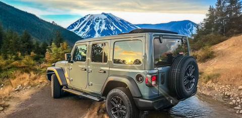 Jeep Wrangler 2025