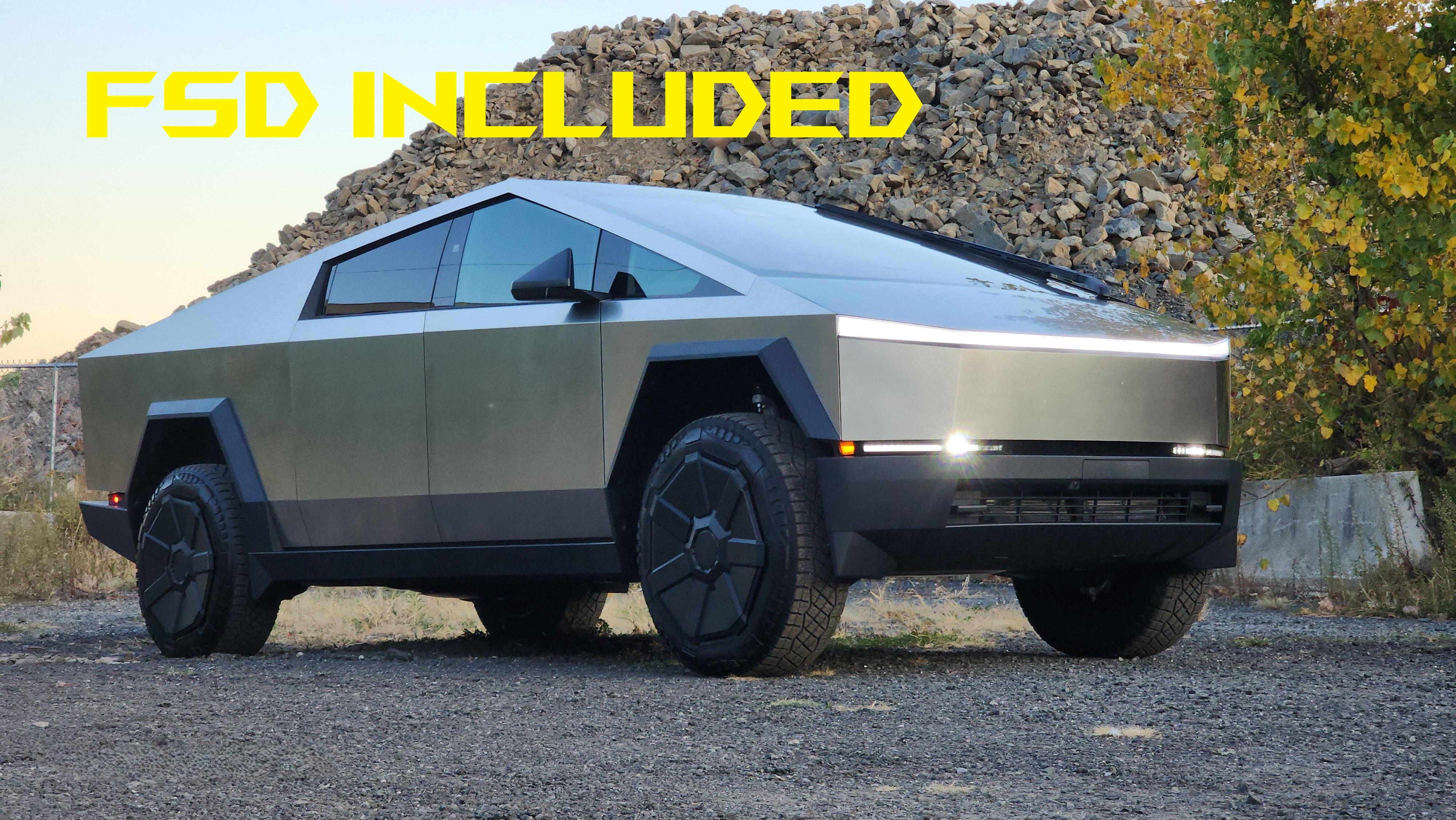 Tesla Cybertruck 2024 in Edgewater, NJ