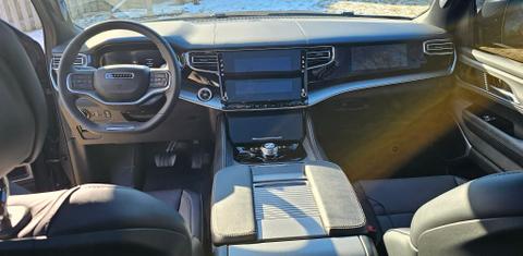 Jeep Wagoneer 2024